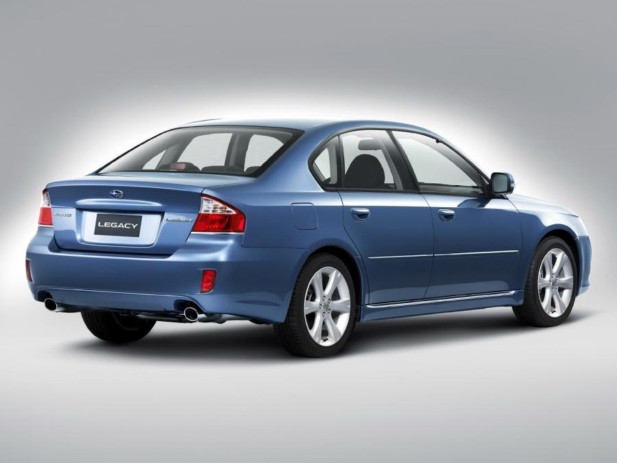  Subaru Legacy 3.0R 2006 года  (EU) (фото 10 из 11)